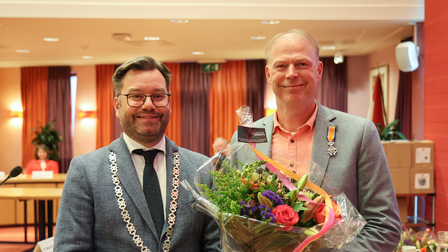 Burgemeester Michiel Pijl en vertekkend raadslid Luiten Plekker